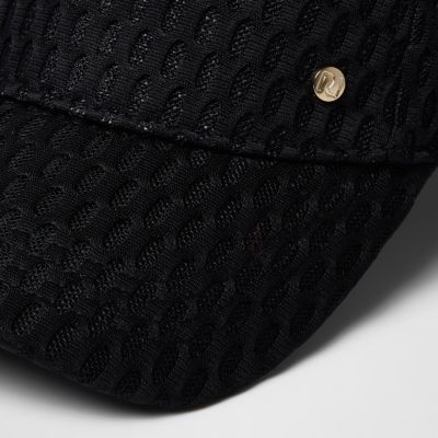 Black mesh sports cap